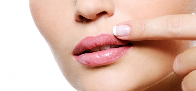 Mundfalten und Raucherfalten behandeln im Saarland